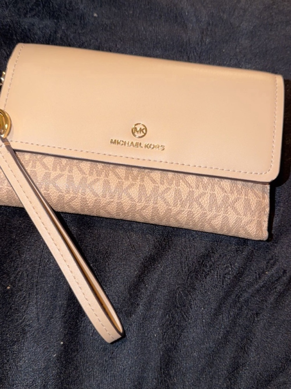 Michael Kors Blush Logo Wristlet Clutch
